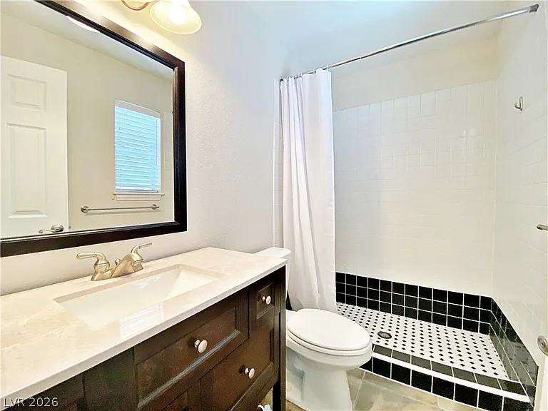704 Callahan Point Dr — Photo 15