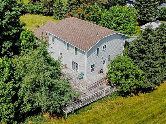 3rd image of 71 Shaws Lane