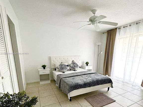 2nd image of 5120 SW 40th Ave APT 5A