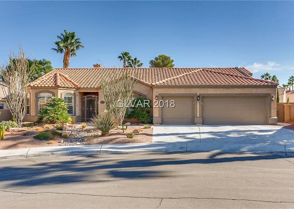 1st image of 8017 Harbor Oaks Cir