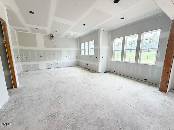 3rd image of 8508 Pascolo Way