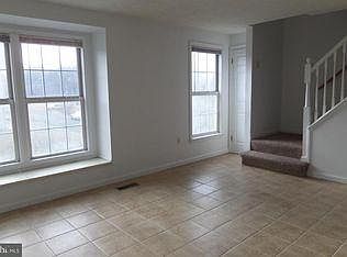 4th image of 6 Morningstar Dr