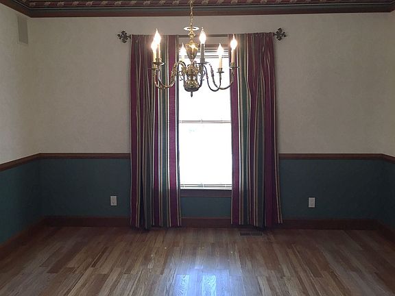 4th image of 1181 N Honeysuckle Ln