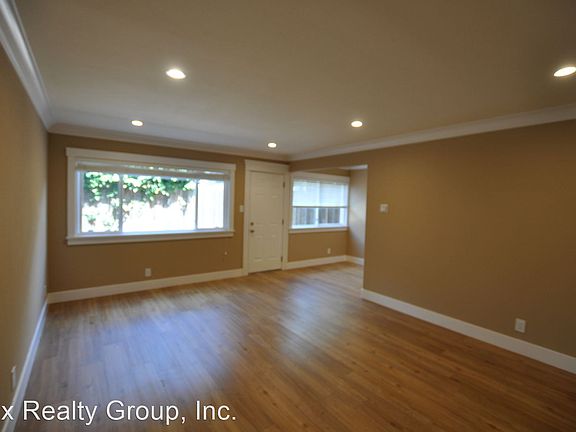2nd image of 149 Santa Helena Ave APT 2