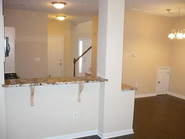 117 Creekwood Dr — Photo 10