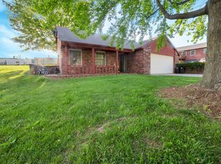 551 Lunar Dr, Hannibal, MO 63401