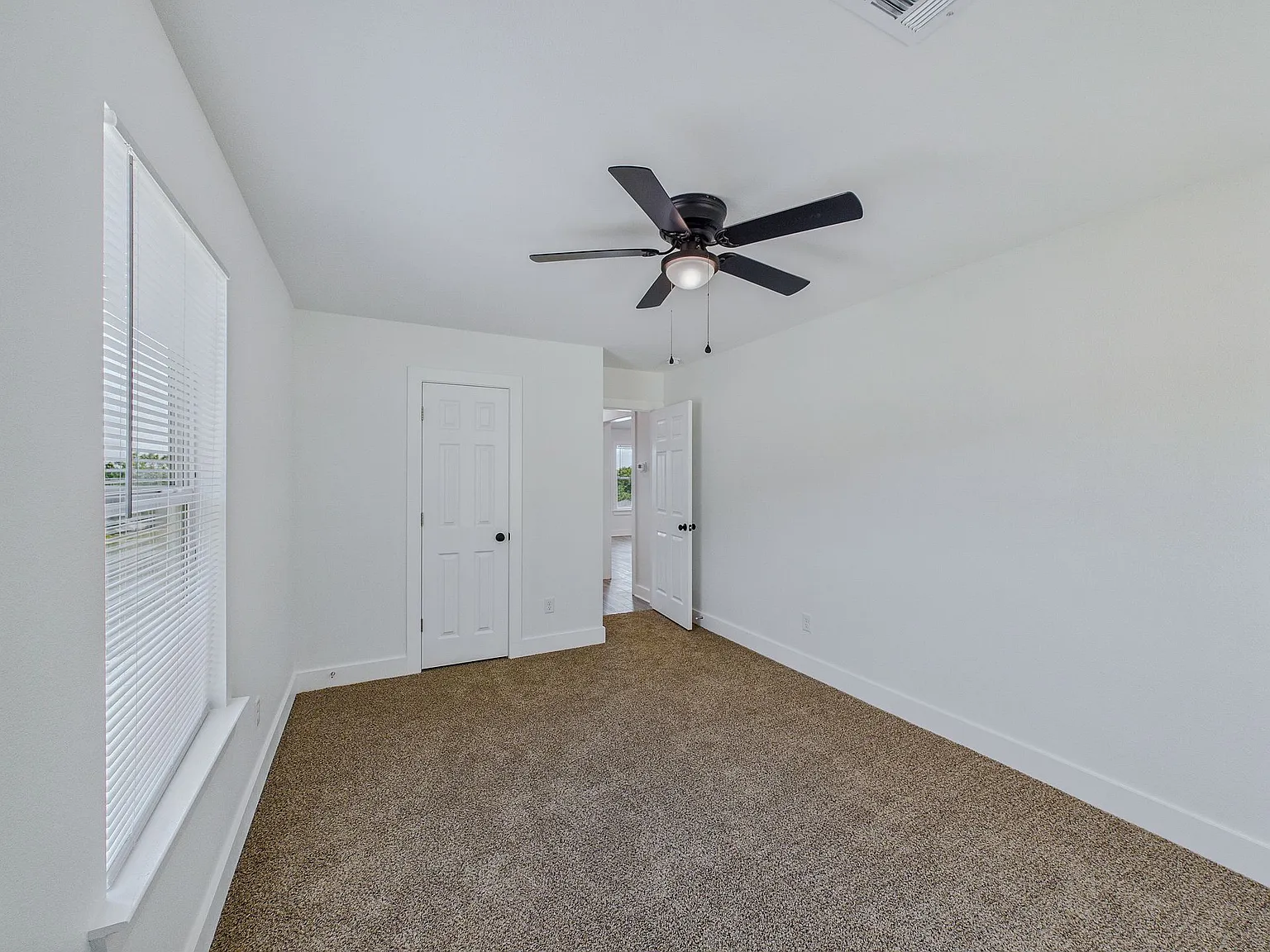 125 Coal Mountain Rd — Photo 3
