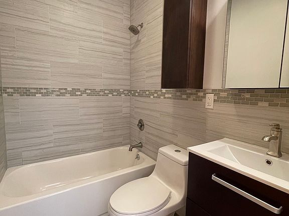 5th image of 14-18 31st Ave #2R