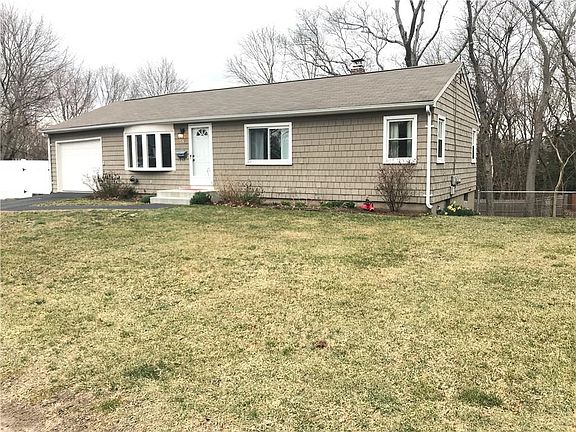 3rd image of 58 Littlefield Rd