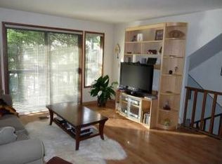 802 N 161st Pl, Shoreline, WA 98133