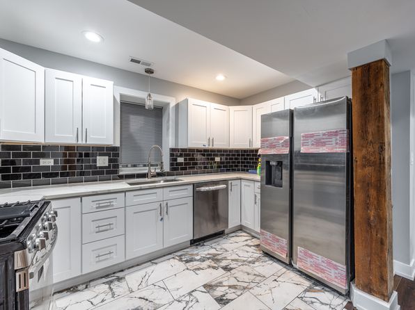 3328 W Congress Pkwy