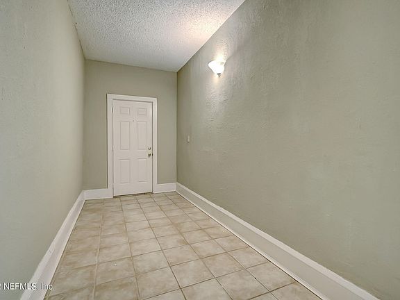 2nd image of 2749 Vernon Ter APT 6