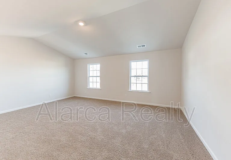 114 Sequoia Forest Dr — Photo 8