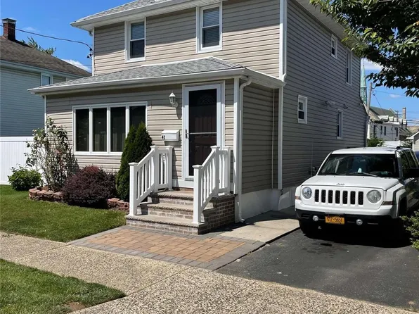 41 Franklin Street, Franklin Square, NY 11010