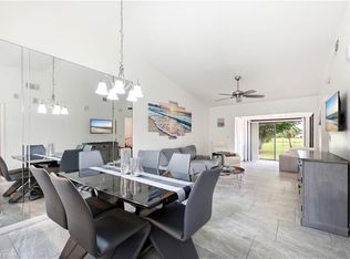 2041 Pine Isle LN #2041, NAPLES, FL 34112