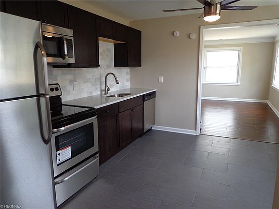 5th image of 4925 Kenmore Ave