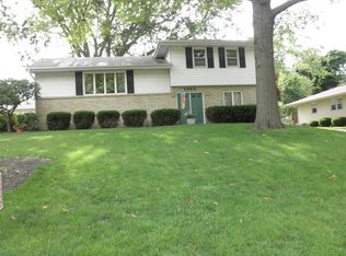 1962 NW 80th Pl, Clive, IA 50325