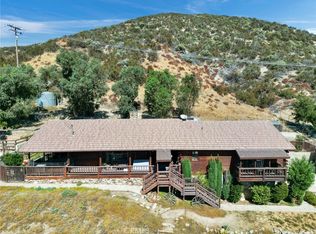 12601 Johnson Rd, Elizabeth Lake, CA 93532