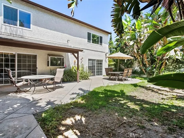5954 Wilkinson Ave — Photo 38