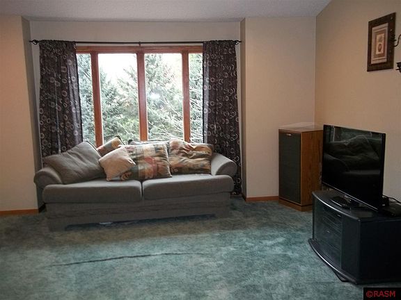 4th image of 206 Diamond Dr