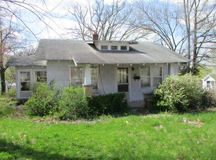 401 S Pershing Ave, Salem, MO 65560