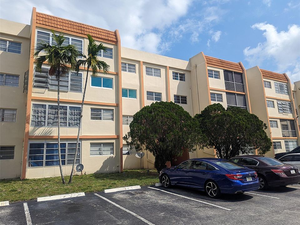 1st image of 2551 NW 41st Avenue #306