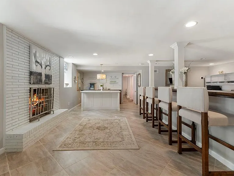 4770 Chatworth Ct — Photo 45