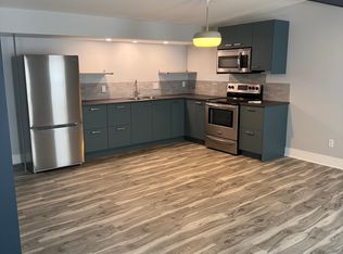 25 E Main St #4, Searsport, ME 04974