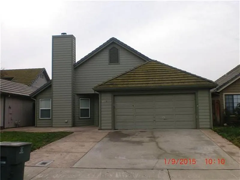2336 Manor Oak Dr photo 1
