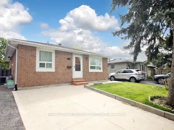 15 Baldoon Rd, Toronto, ON M1B 1V6