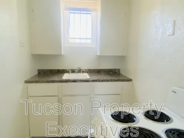 19 W Veterans Blvd, Tucson, AZ