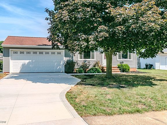 2nd image of 34633 Glen Dr