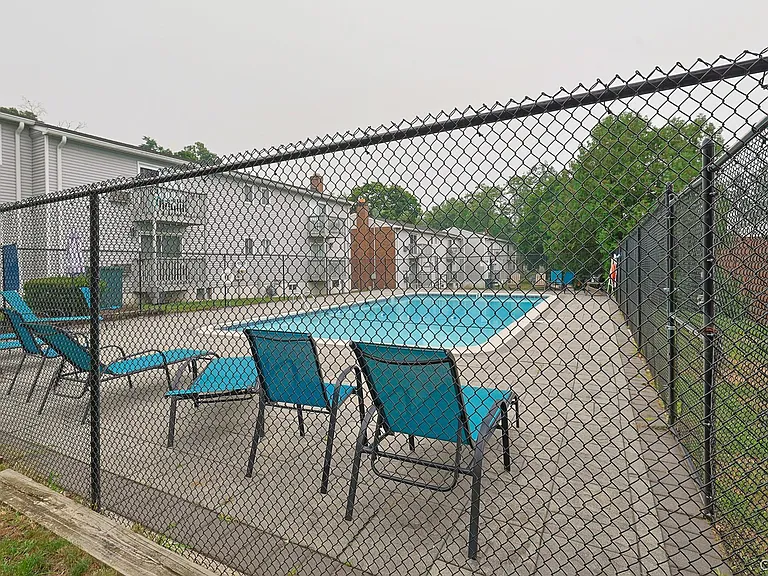 2740 South Rd #G14 — Photo 17