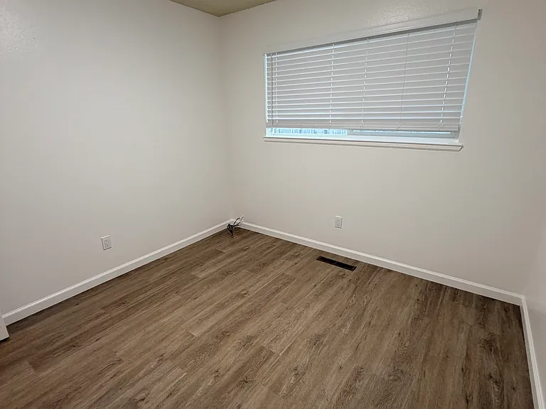 2220 Mesquite Dr — Photo 10