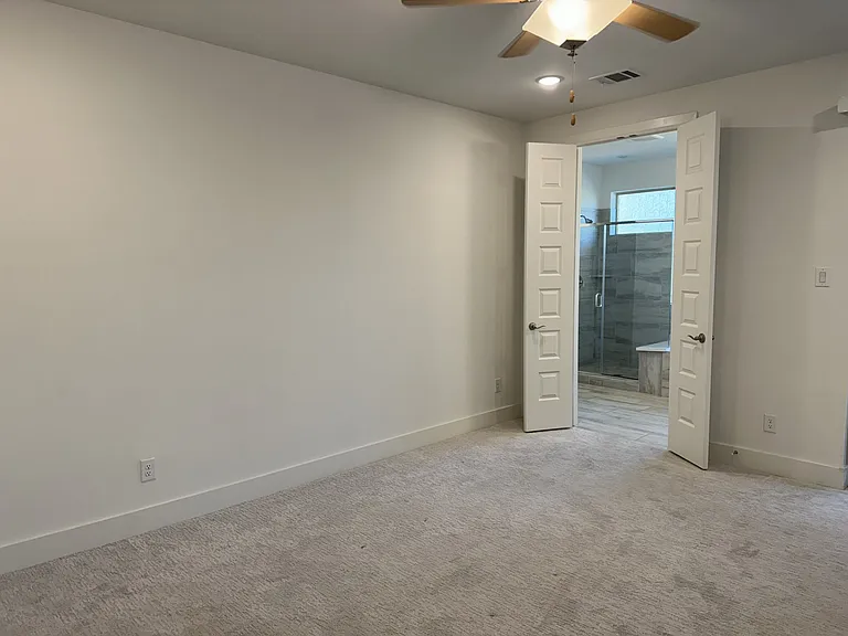 8215 Manoa Dr — Photo 21