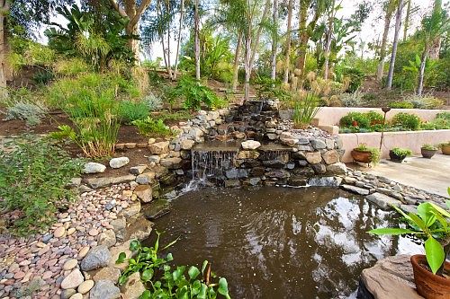 1st image of 1701 Alta Vista Dr