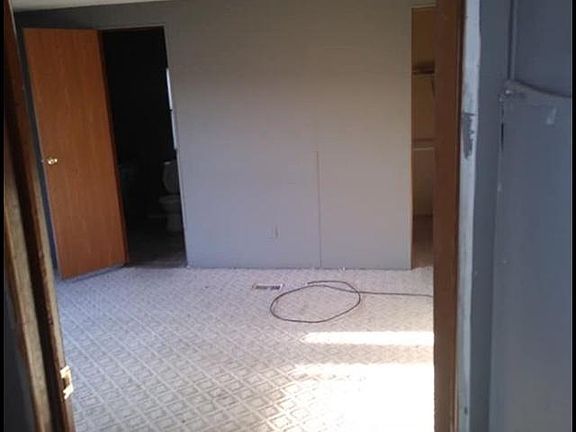 2nd image of 5009 Nellie Sue Cir