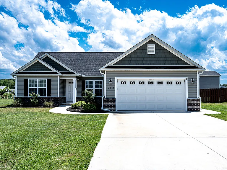 202 Grist Mill Dr — Photo 1