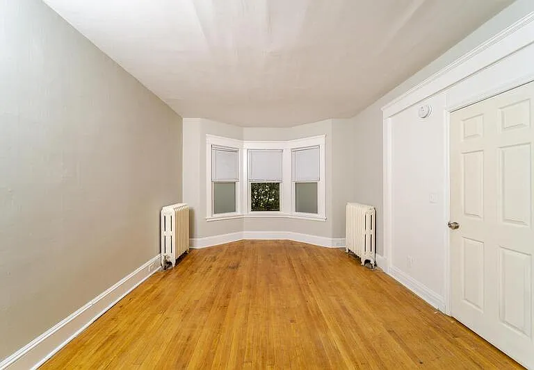 504 Morris St #1 — Photo 8