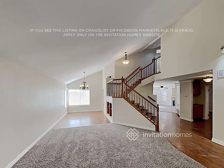 3045 Sherry Dr — Photo 4