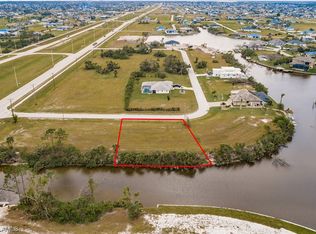 3211 NW 19th Ter, Cape Coral, FL 33993