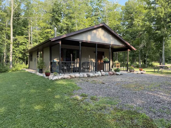 9527 W Mile Rd, Ladysmith, WI 54848