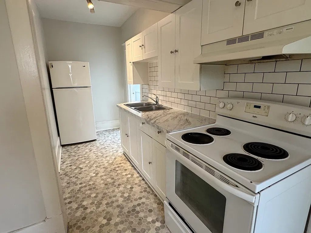 595 King Street - 9 — Photo 4