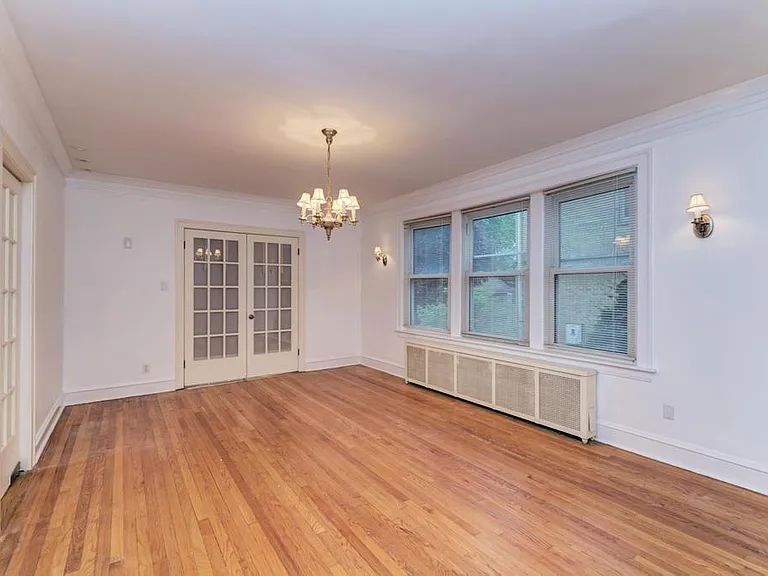 6833 S Cregier Ave — Photo 18