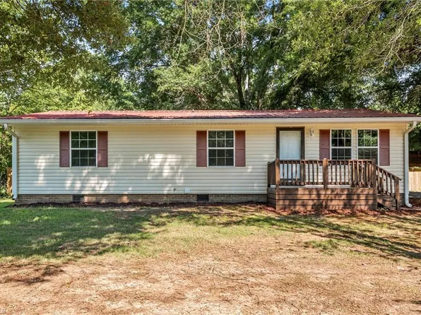7036 N State Highway 109, Winston Salem, NC 27107