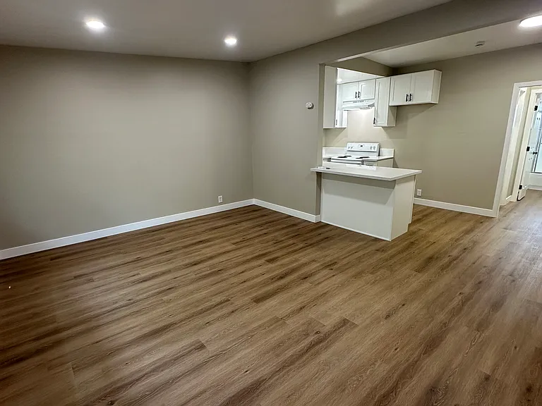 7930 Telegraph Rd #12A — Photo 2