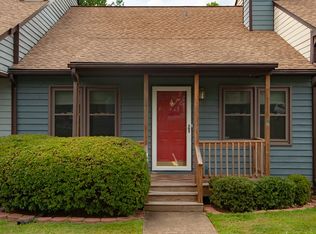 566 Whitcover Cir, Charlottesville, VA 22901