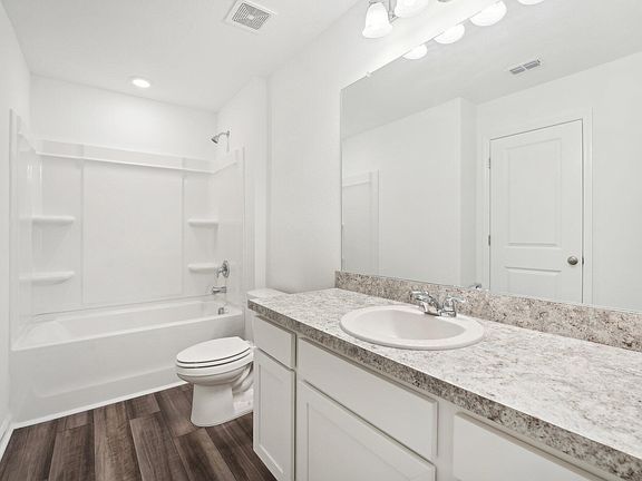 7th image of this home