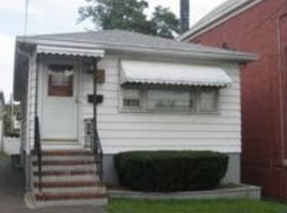 336 Ridgeley St, Perth Amboy, NJ 08861