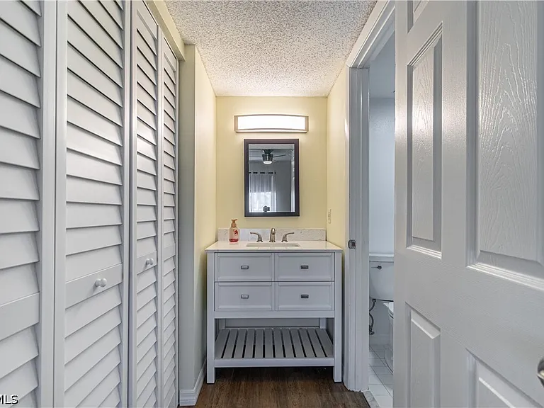 7410 Lake Breeze Dr #203 — Photo 4
